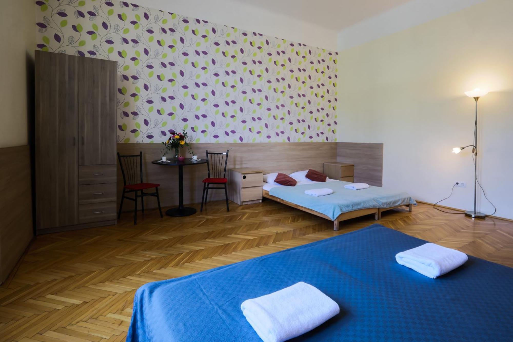 East Station Private Rooms Budapest Rom bilde